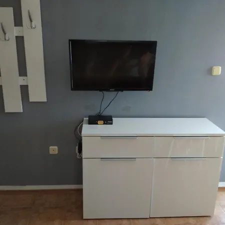 Vista Del Mar Ap 22 *