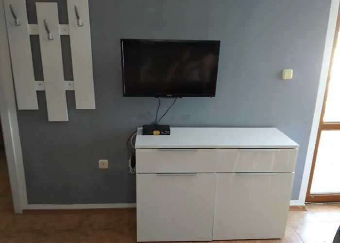 Vista Del Mar Ap 22 *